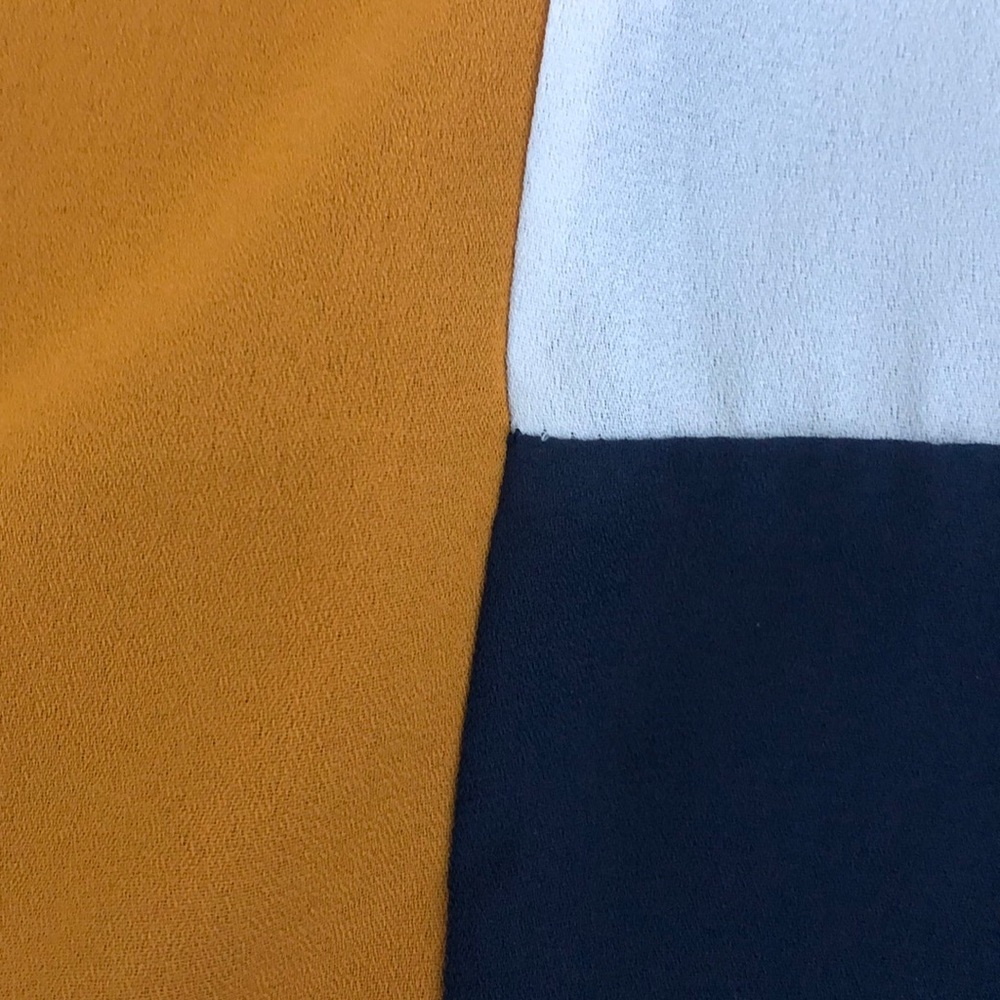 Work Blouse - Picture 3 of 6